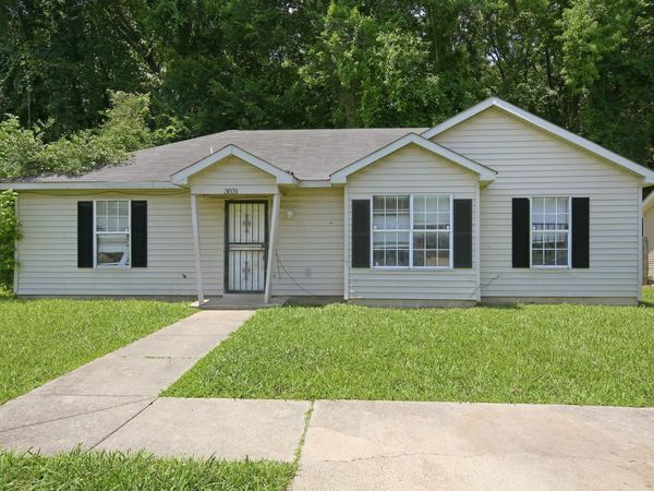 3831 BLACK FORREST DR, Memphis, TN 38128