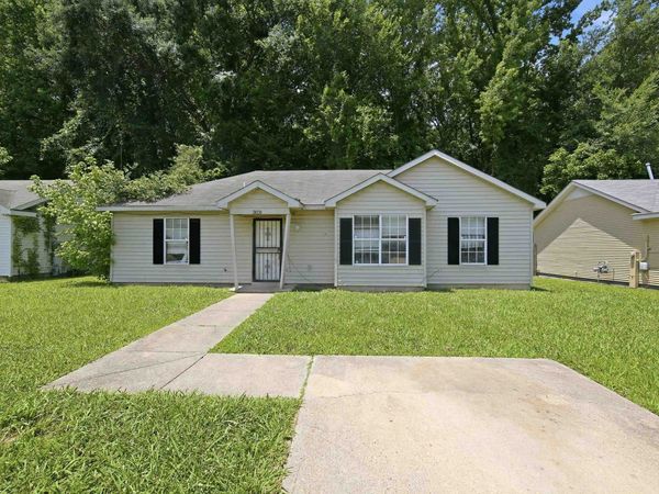 3831 BLACK FORREST DR, Memphis, TN 38128