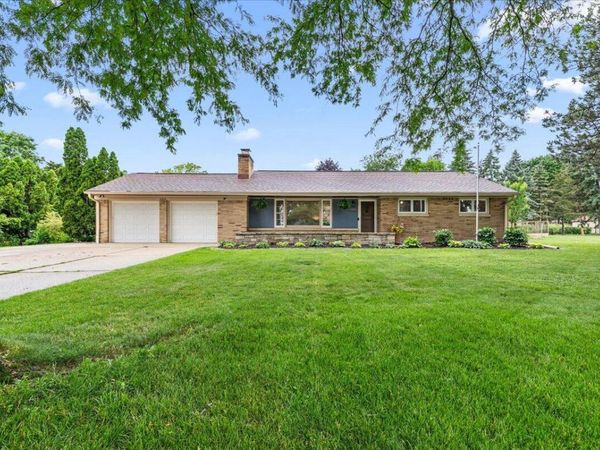 4505 N 133rd STREET, Brookfield, WI 53005