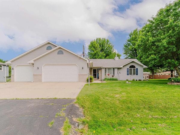 620 COURTLAND AVENUE, Oshkosh, WI 54901