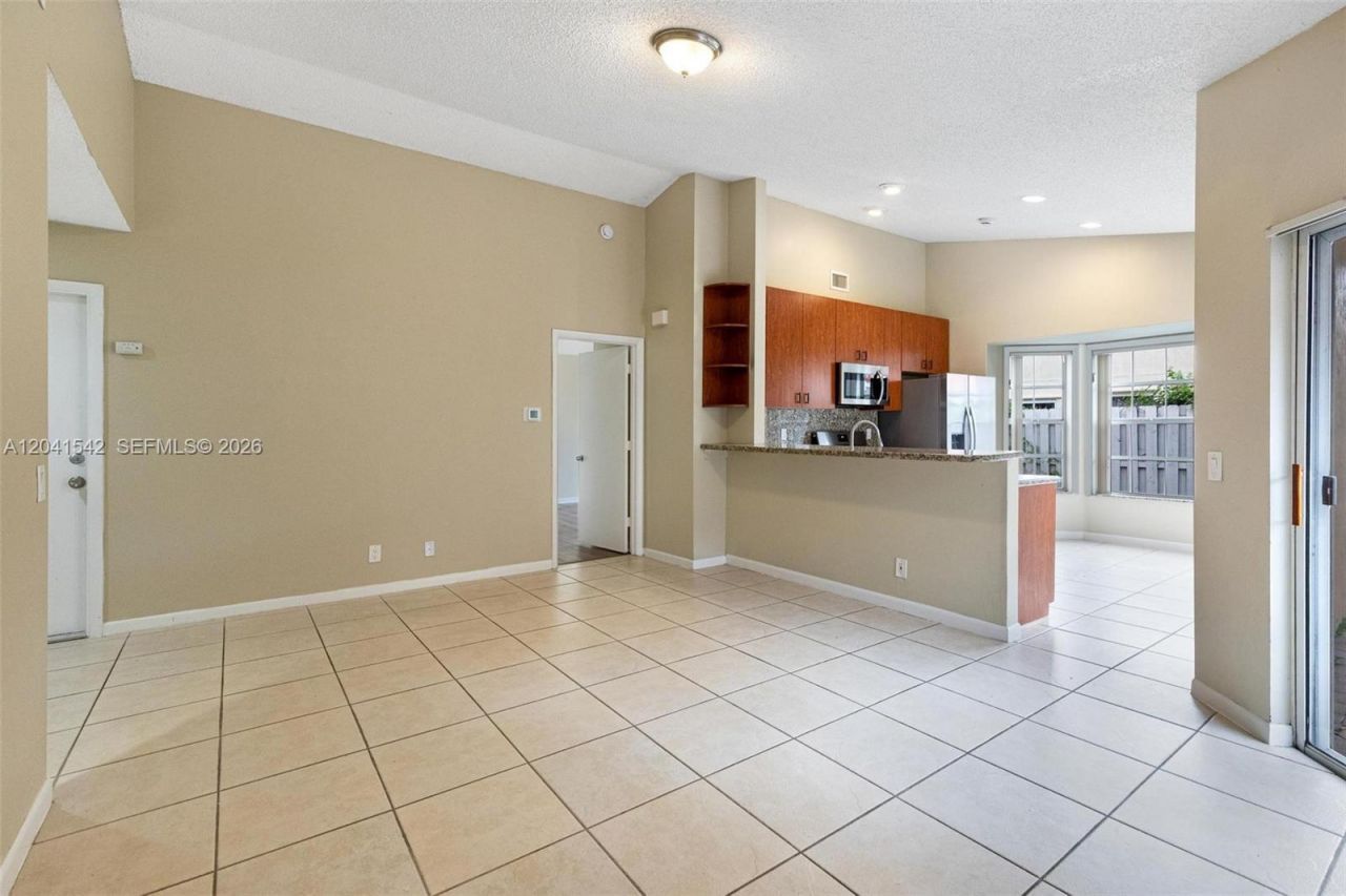 1513 Garden Rd , Weston, FL 33326 Photo