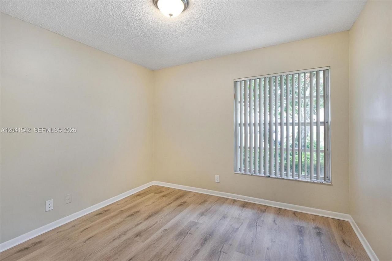 1513 Garden Rd , Weston, FL 33326 Photo