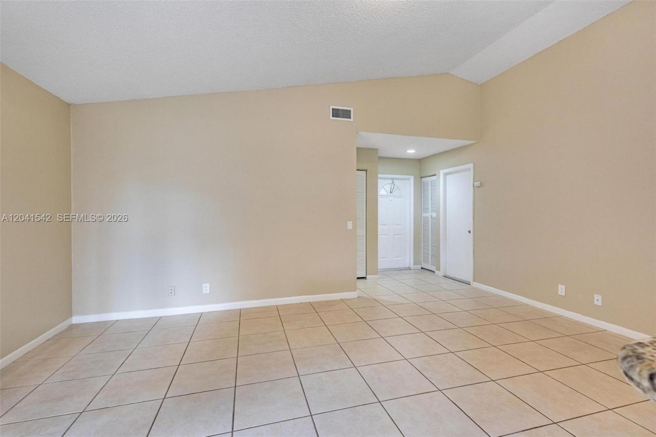 1513 Garden Rd , Weston, FL 33326 Photo