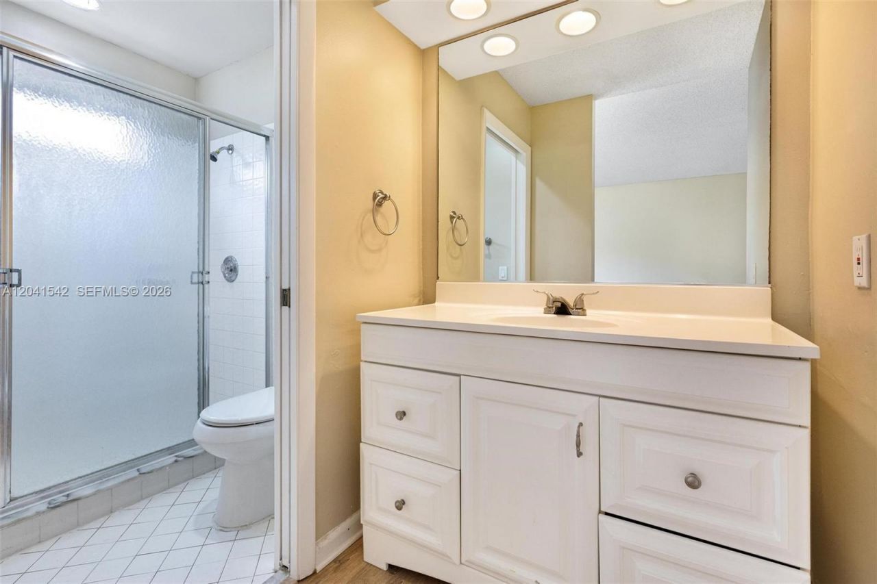 1513 Garden Rd , Weston, FL 33326 Photo
