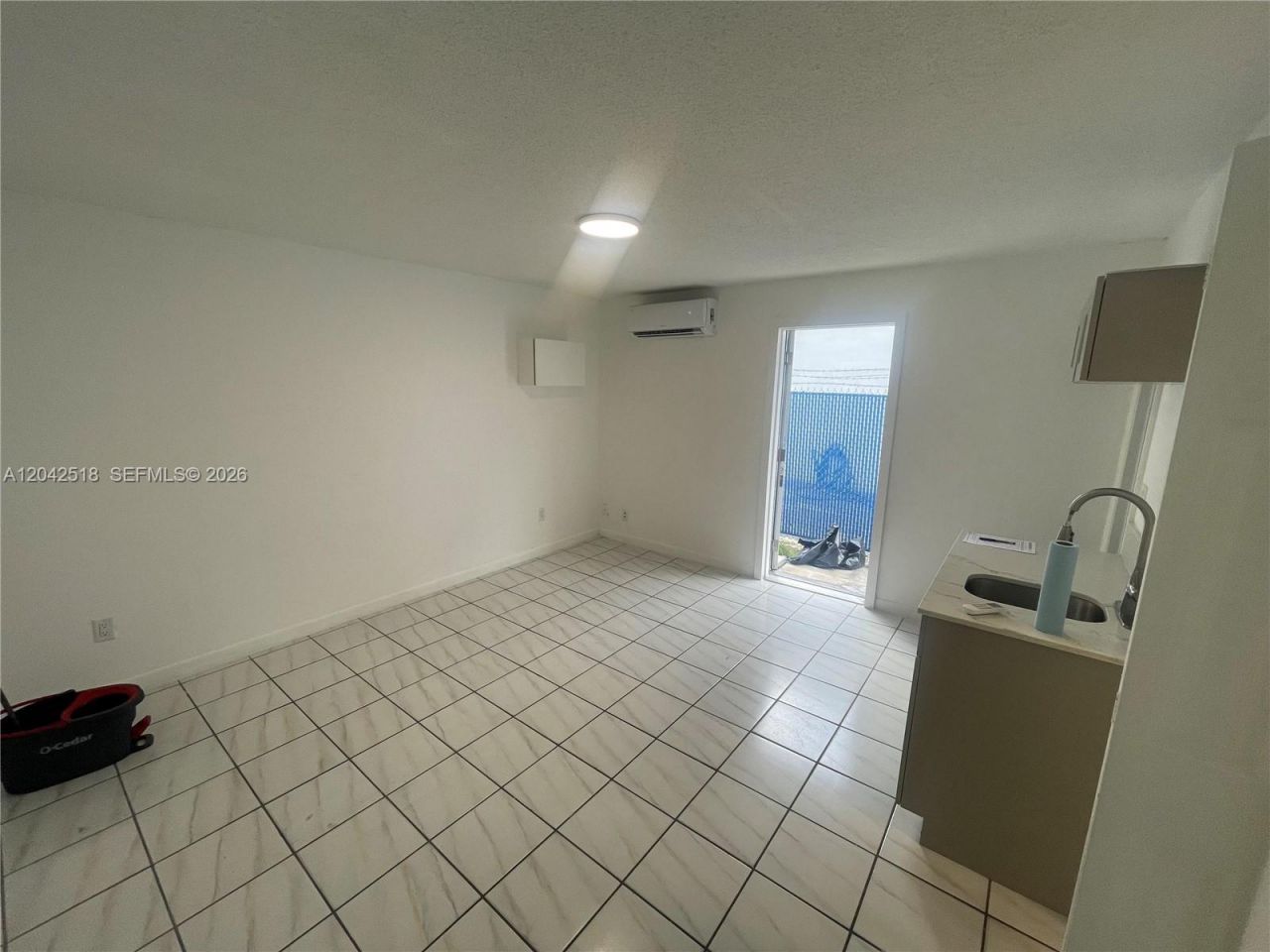 1717 NW 16th St , Miami, FL 33125 Photo