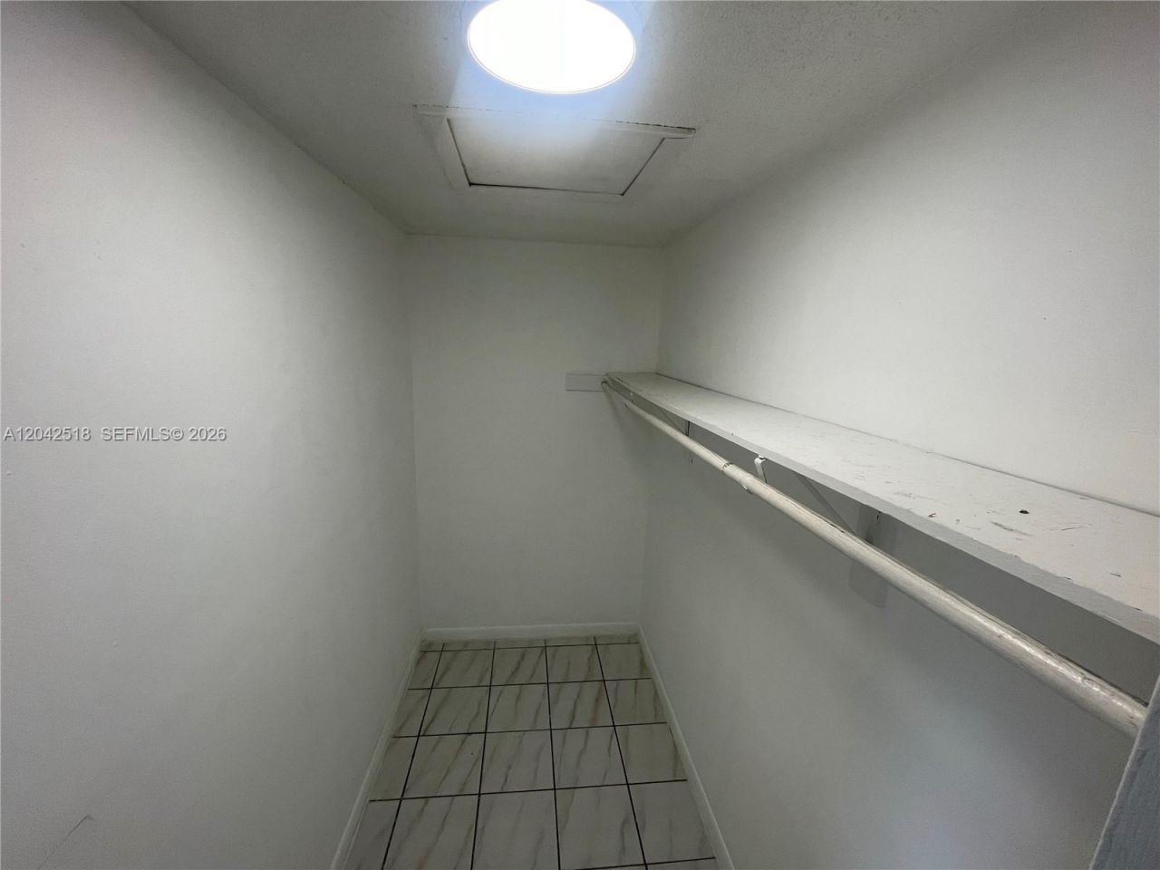 1717 NW 16th St , Miami, FL 33125 Photo