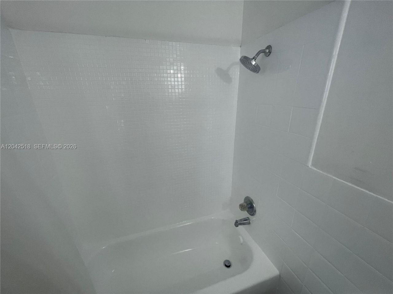 1717 NW 16th St , Miami, FL 33125 Photo