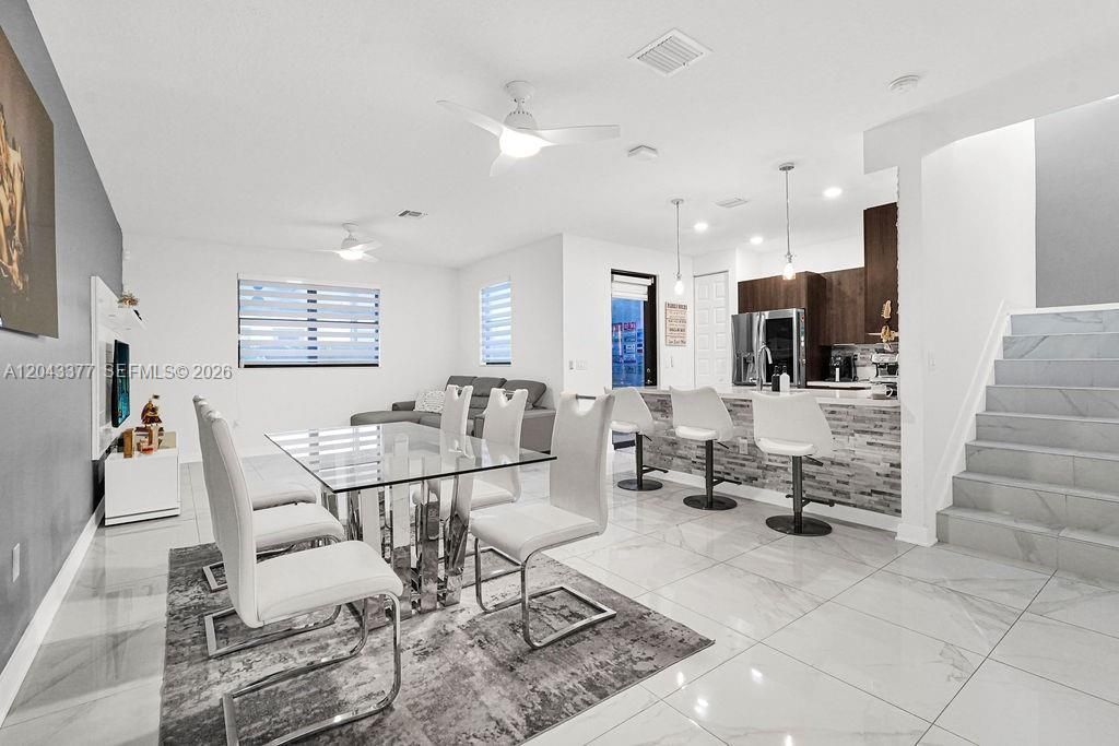 10533 NW 81st St , Doral, FL 33178 Photo
