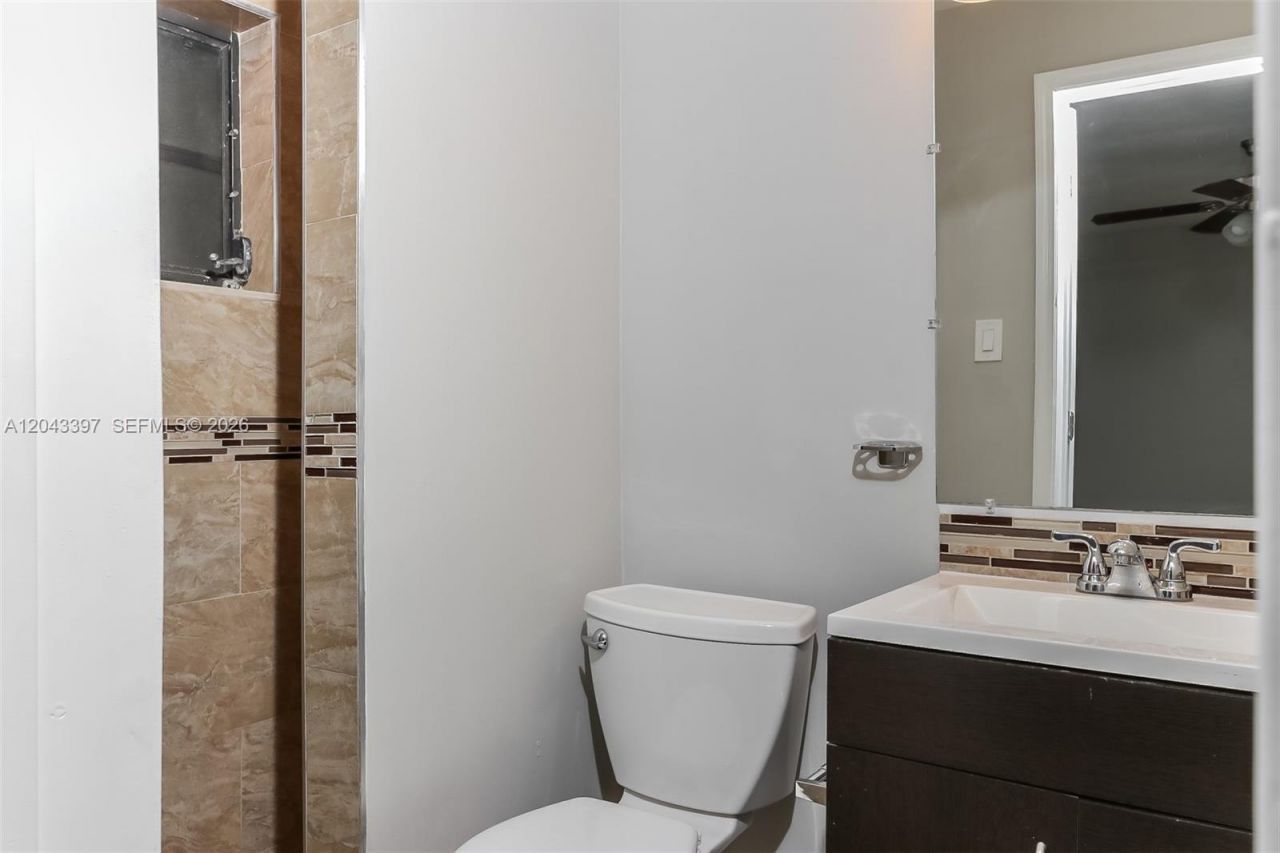 11823 Dahlia Dr, Royal Palm Beach, FL 33411 Photo