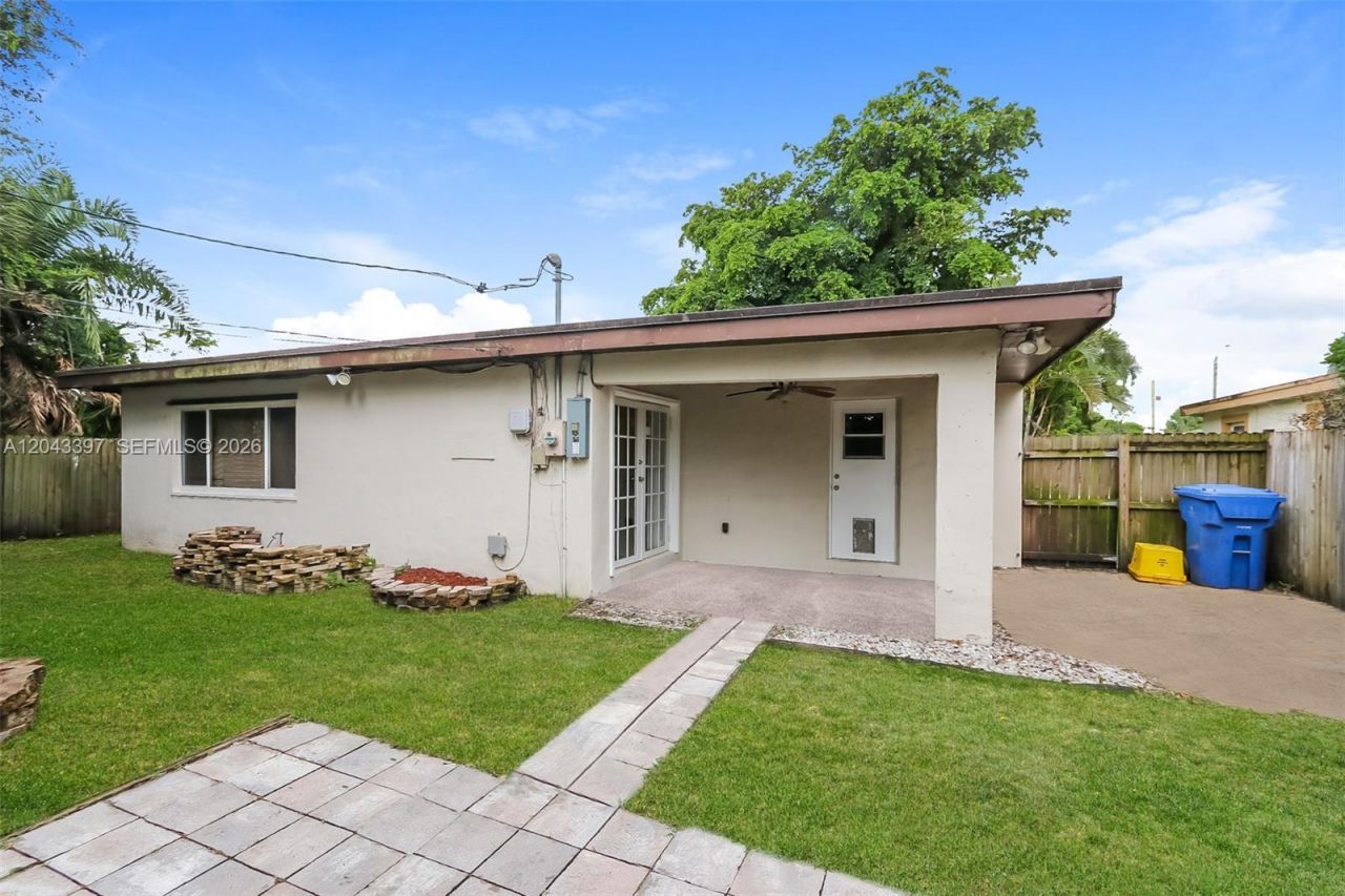 11823 Dahlia Dr, Royal Palm Beach, FL 33411 Photo