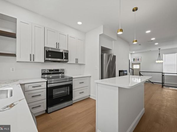 126 N MOUNT STREET, BALTIMORE, MD 21223