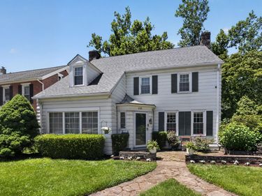 408 PENNSYLVANIA AVENUE, AVONDALE, PA 19311
