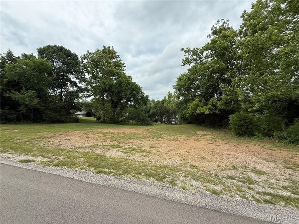 001 Madison 220 , Fredericktown, MO 63645