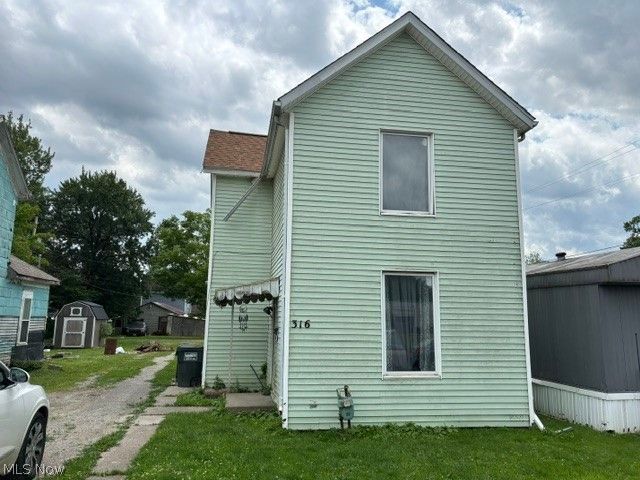 316 Wall Avenue, Cambridge, OH 43725 Main Photo