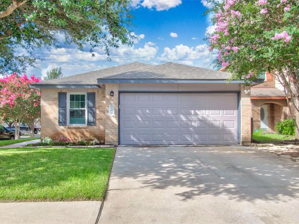 101 Texas Ash CV, Manchaca, TX 78652