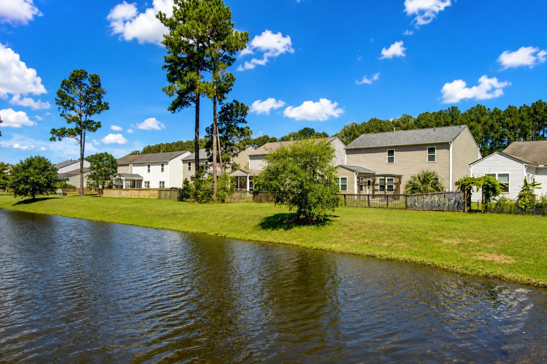 271 Decatur Drive Photo 4