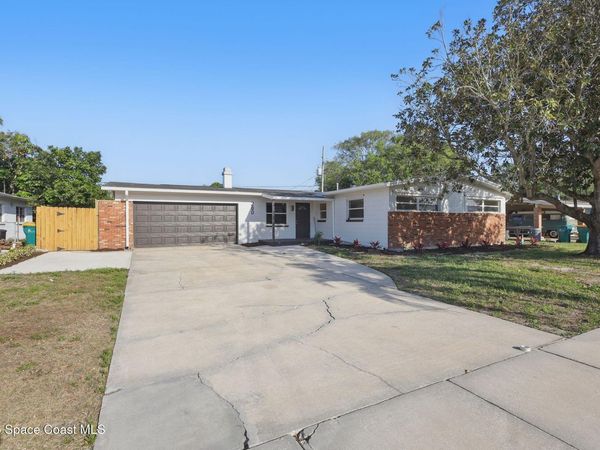 280 Antigua Drive , Merritt Island, FL 32952