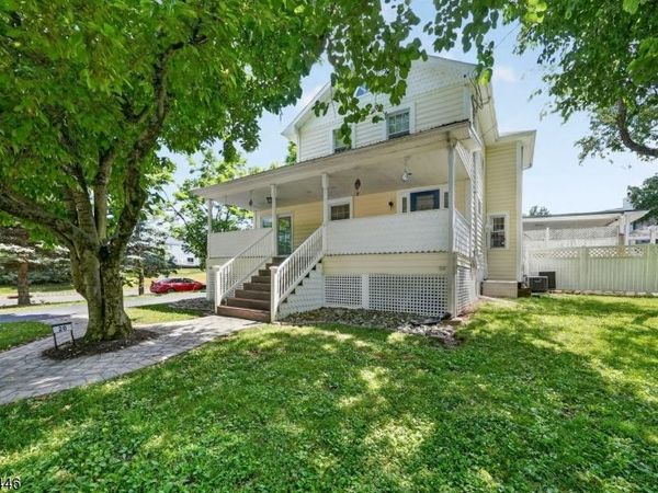 20 Kline Blvd, Readington, NJ 08889