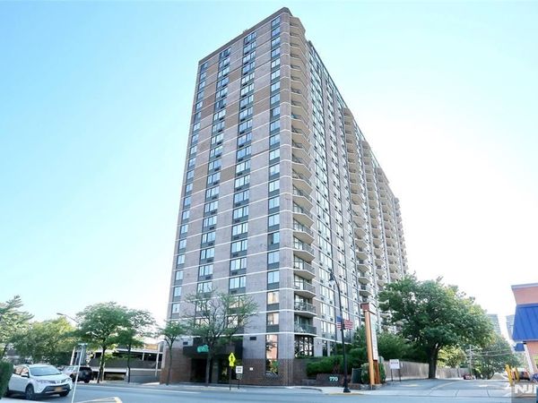 770 Anderson Avenue 5F, Unit 5F, CLIFFSIDE PARK, NJ 07010