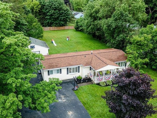 1093 Clearvue Drive , Alden, NY 14004
