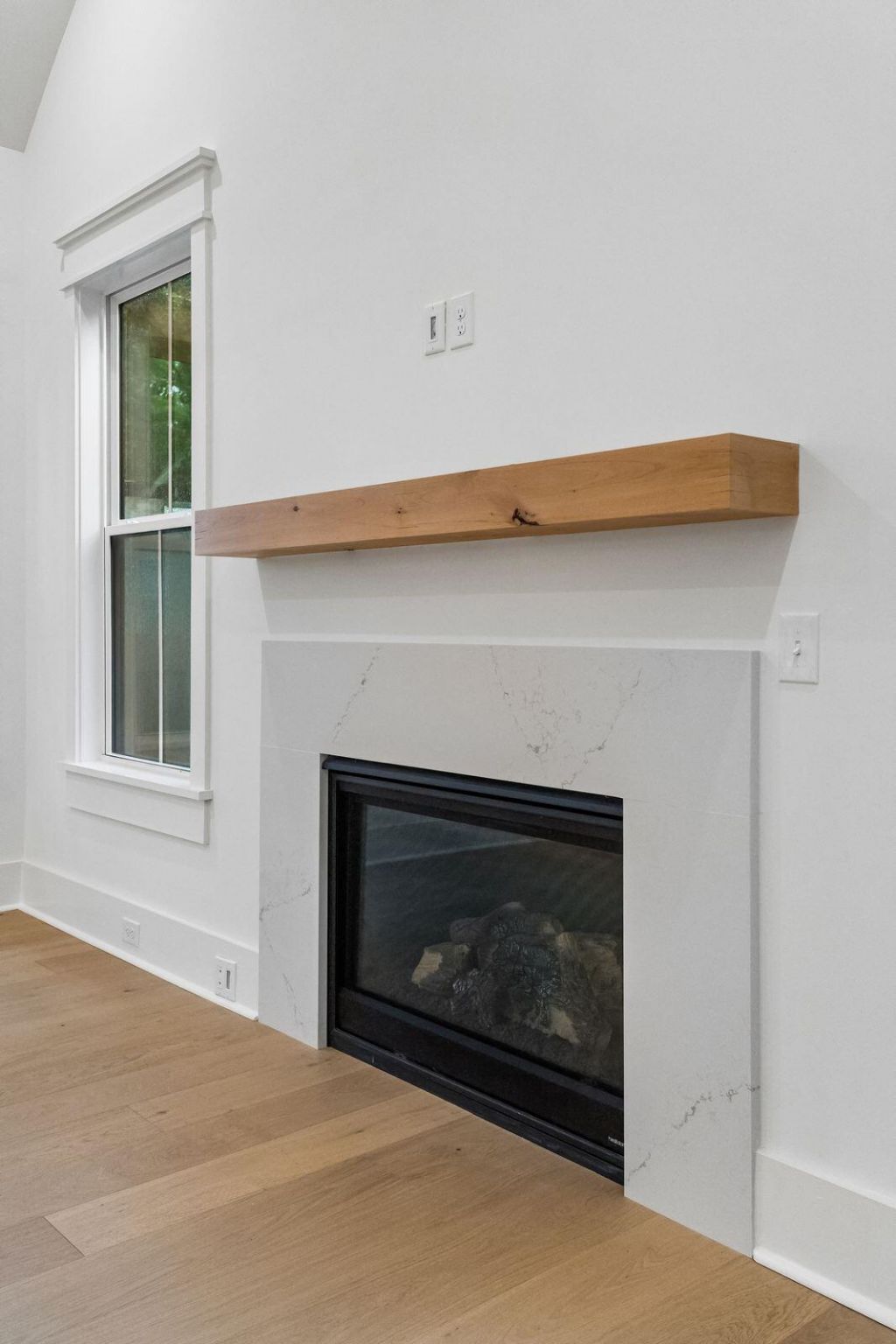719 Eagle Street Photo 32