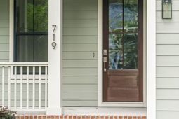 719 Eagle Street photo 4