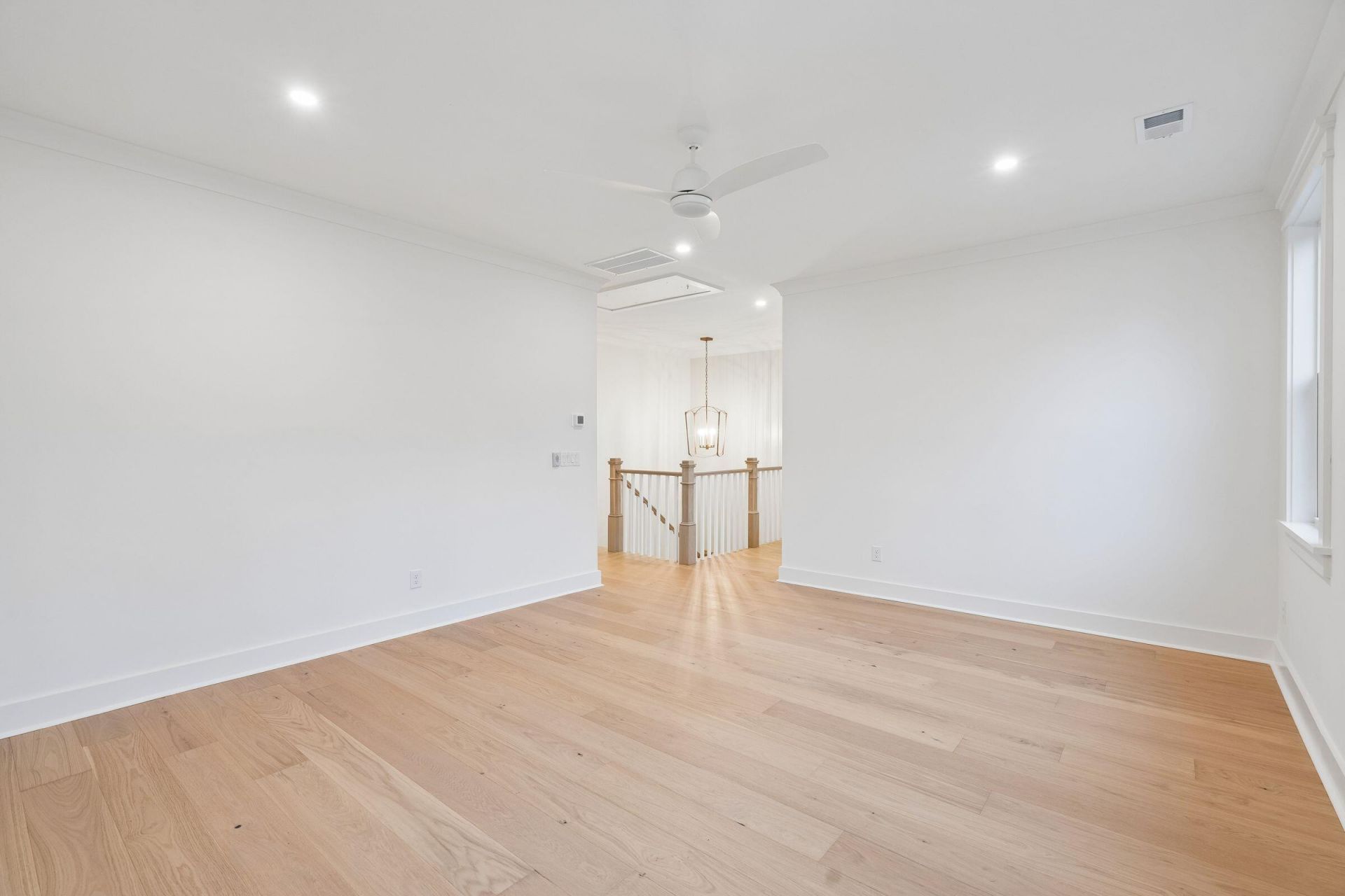 719 Eagle Street Photo 53