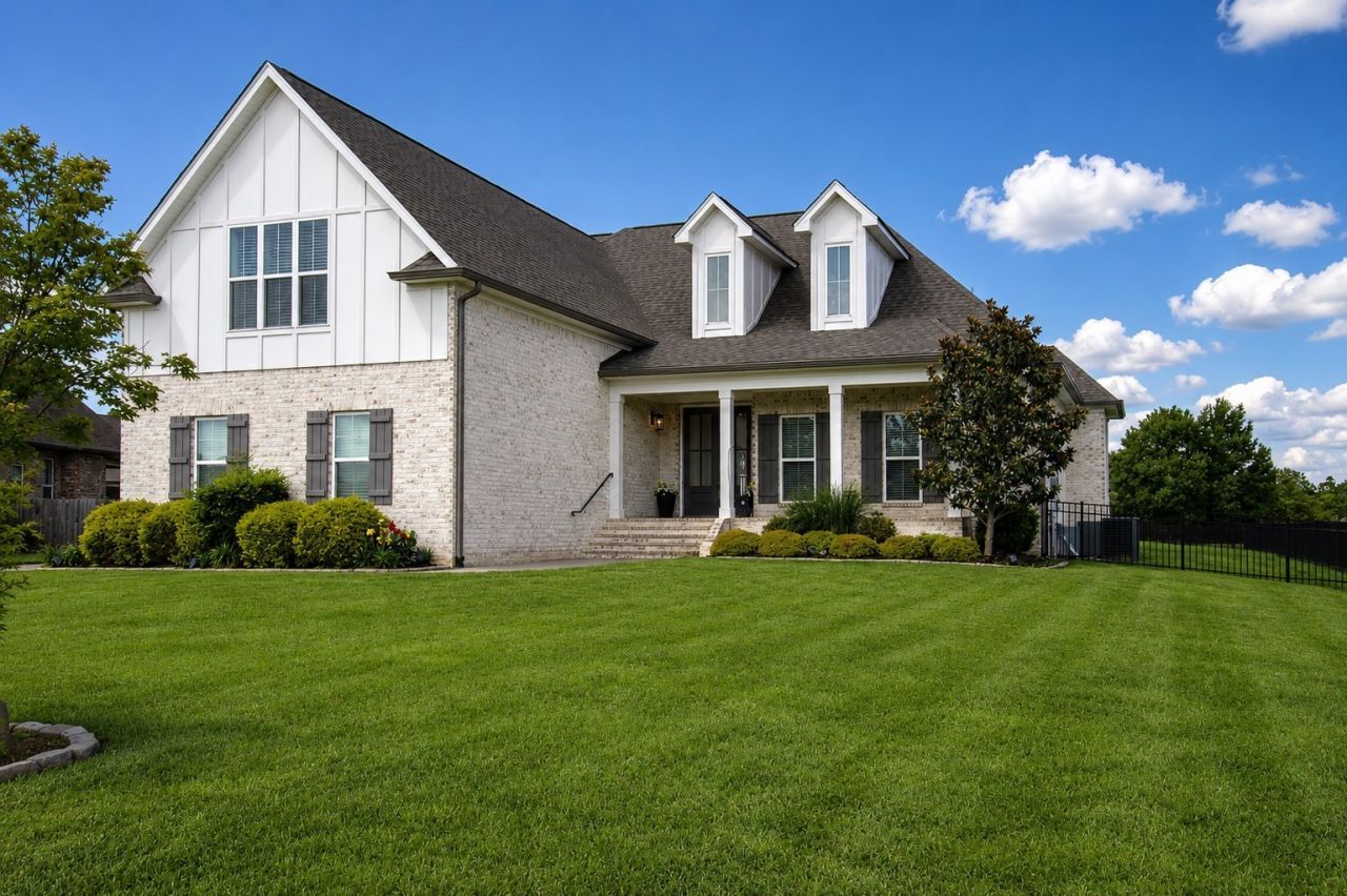227 Amana Dr, Lebanon, TN 37087 Main Photo
