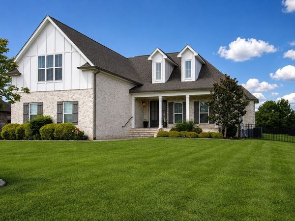 227 Amana Dr , Lebanon, TN 37087