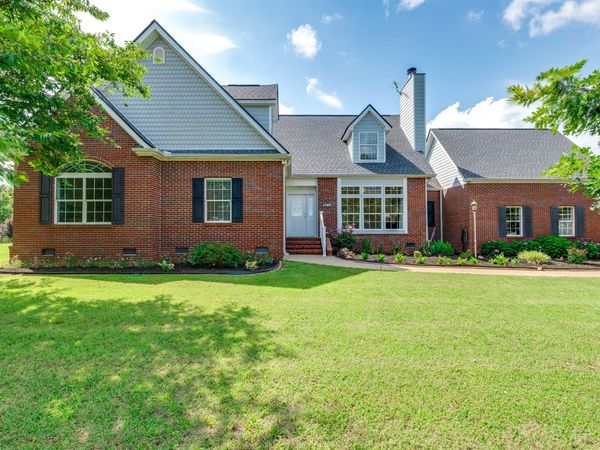 2016 Mason Ln, Spring Hill, TN 37174