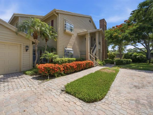 50 PELICAN PLACE , Unit 50, CLEARWATER, FL 33756