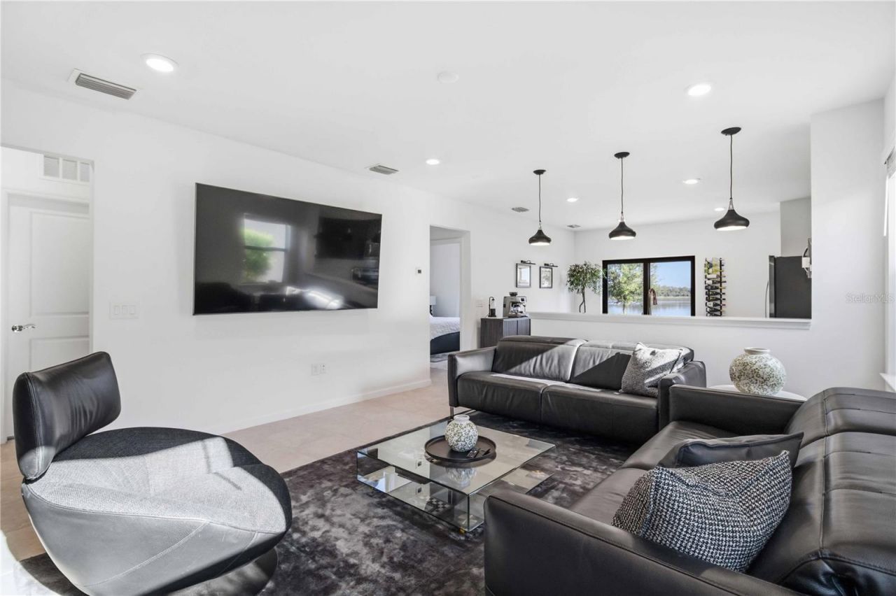 6548 Silverstar Drive, Sarasota, FL 34240 Photo