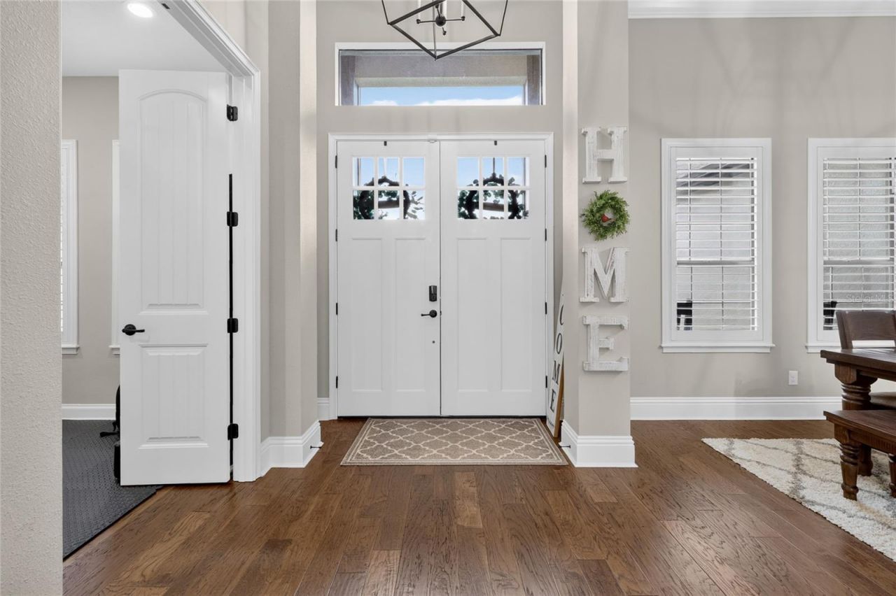 2564 Delphi Woods Circle , Lakeland, FL 33812 Photo