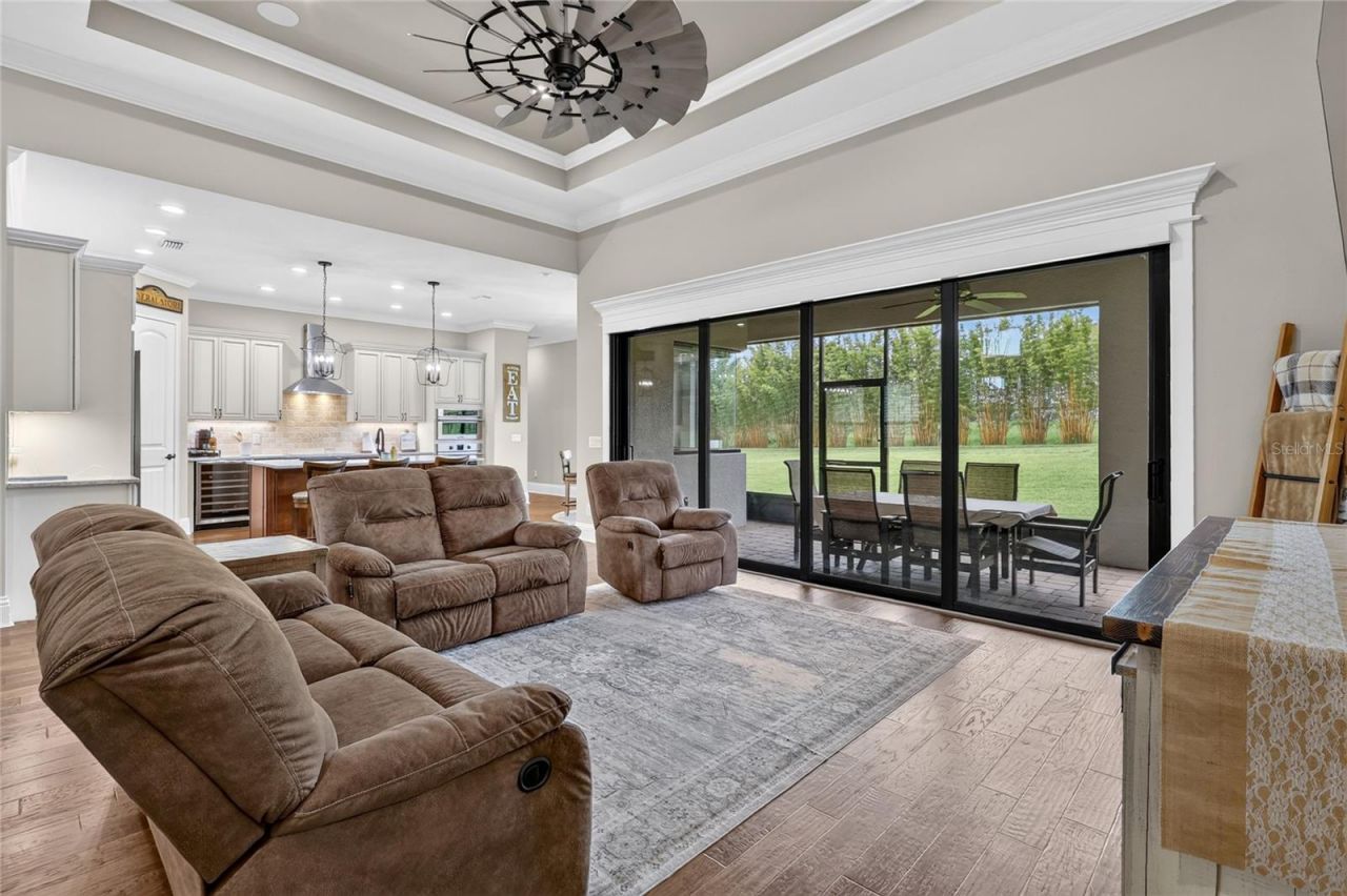 2564 Delphi Woods Circle , Lakeland, FL 33812 Photo