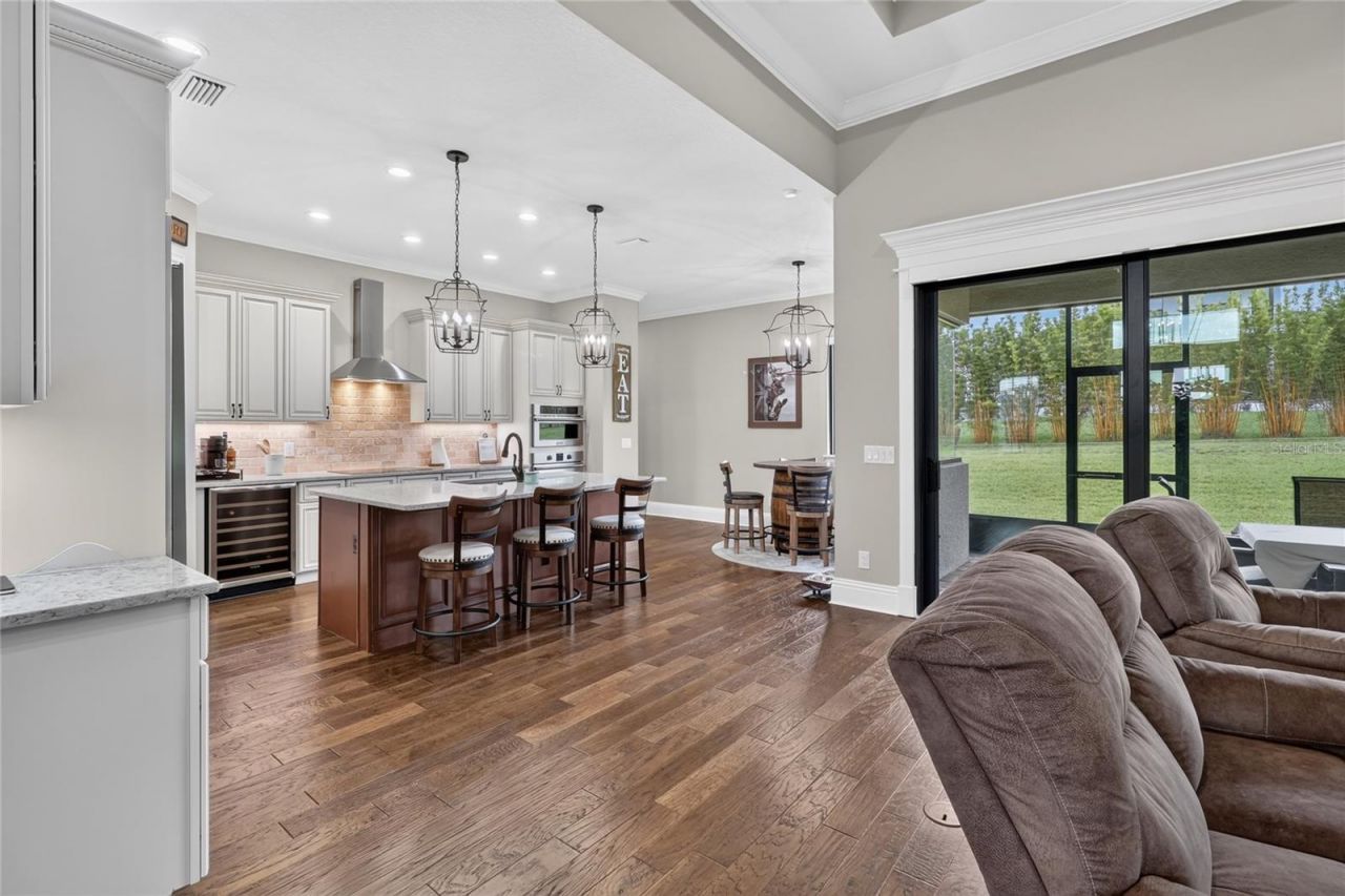 2564 Delphi Woods Circle , Lakeland, FL 33812 Photo