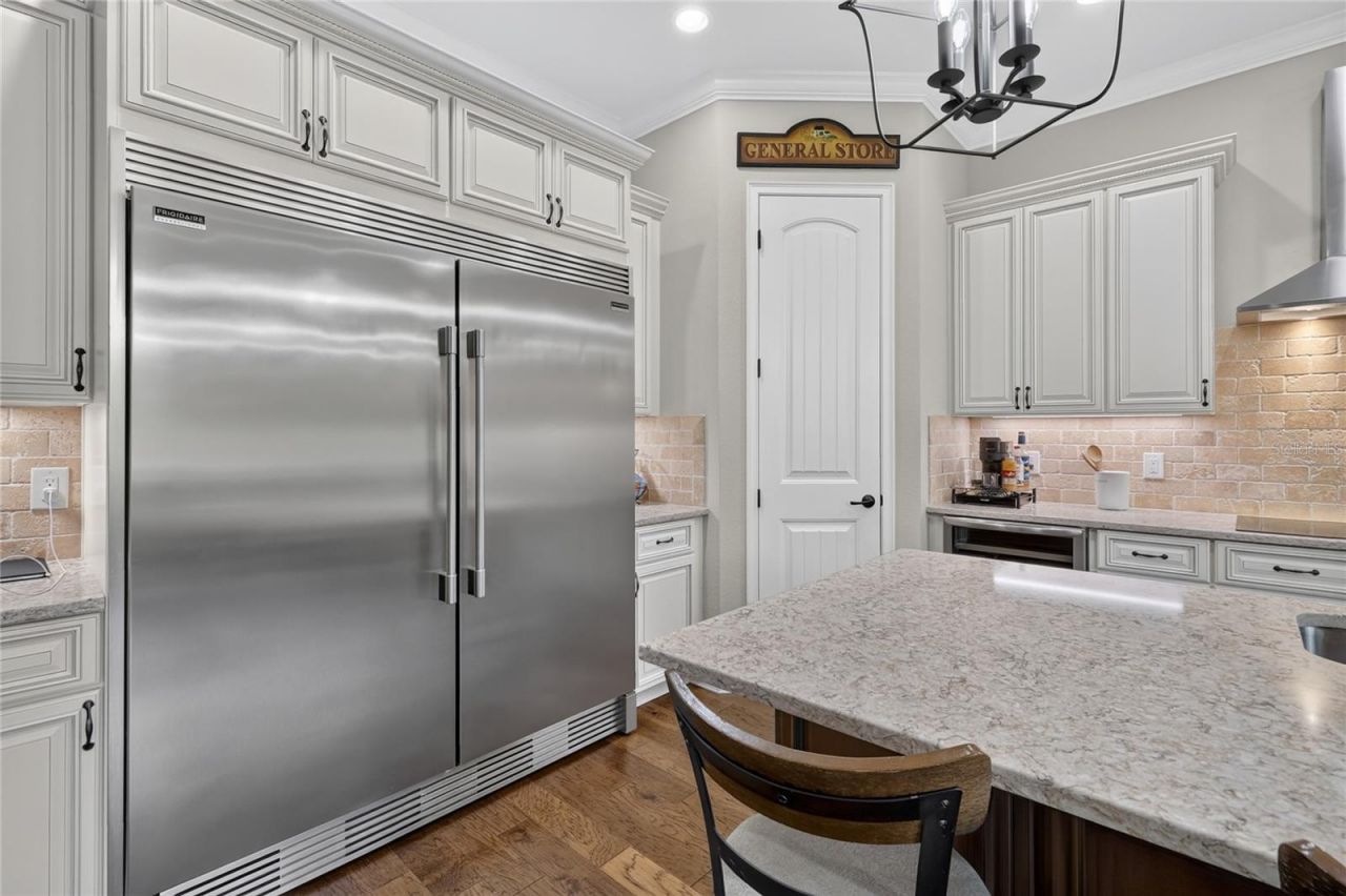 2564 Delphi Woods Circle , Lakeland, FL 33812 Photo