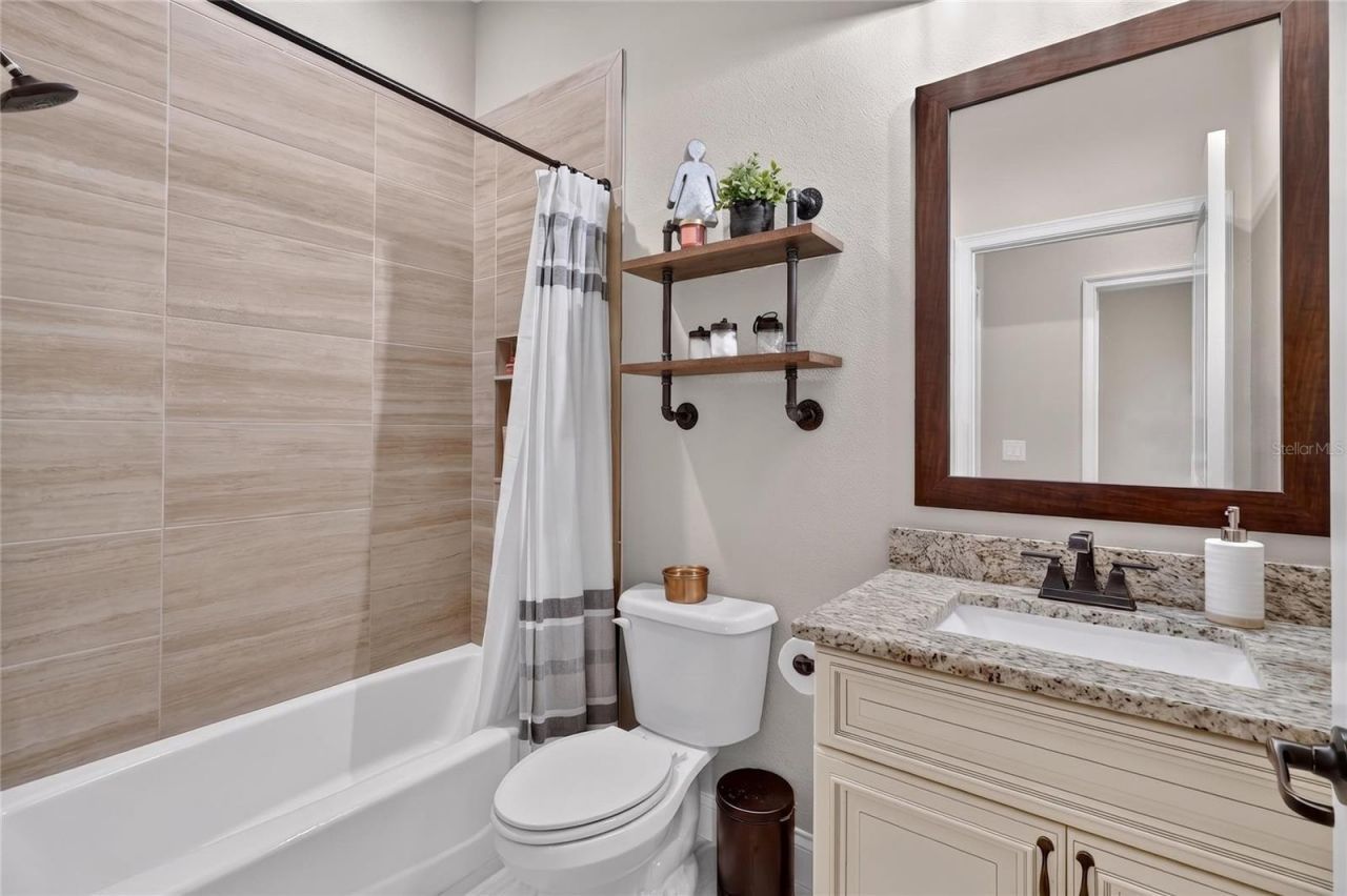 2564 Delphi Woods Circle , Lakeland, FL 33812 Photo