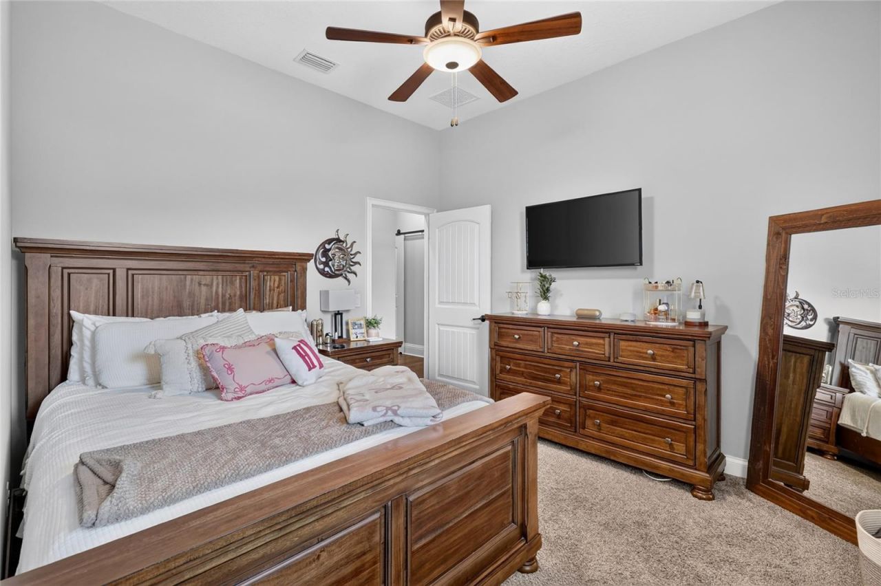 2564 Delphi Woods Circle , Lakeland, FL 33812 Photo
