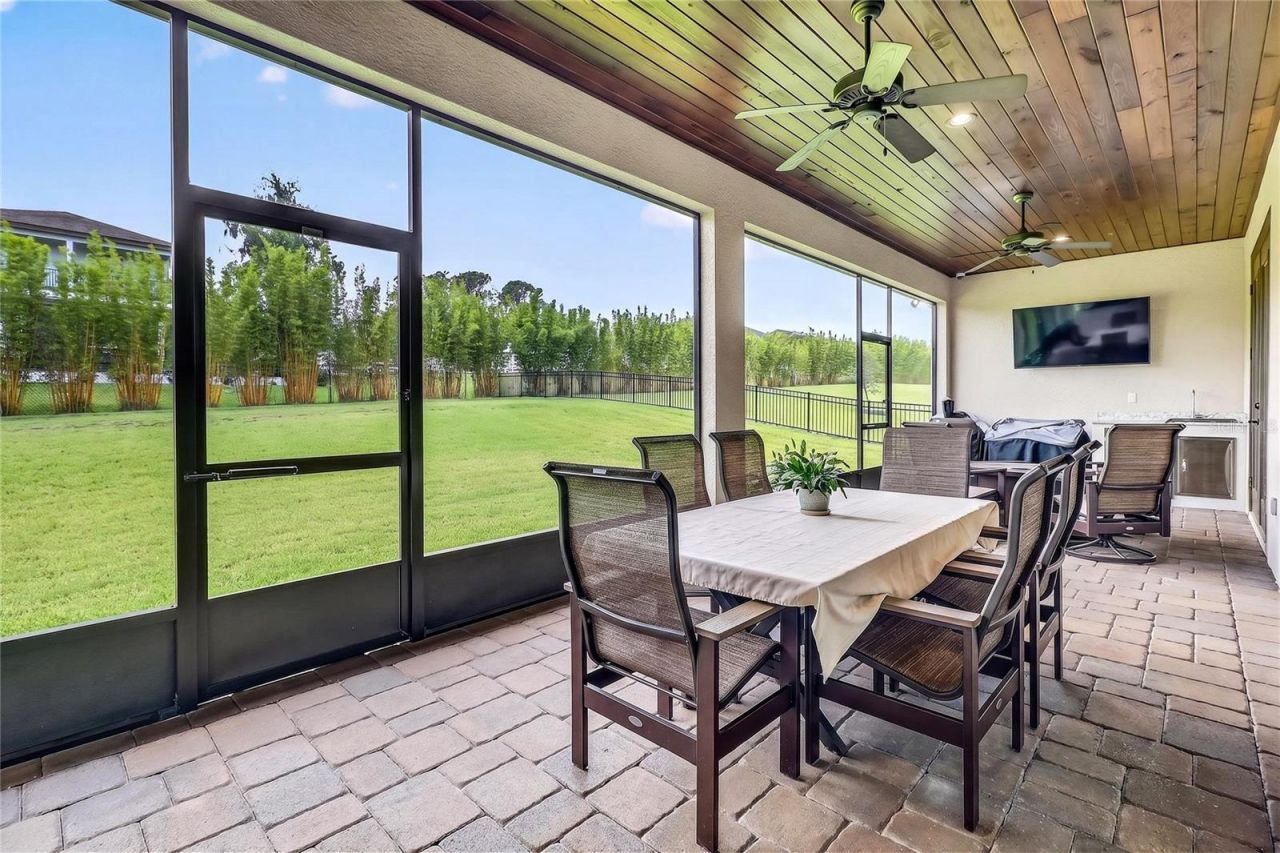 2564 Delphi Woods Circle , Lakeland, FL 33812 Photo