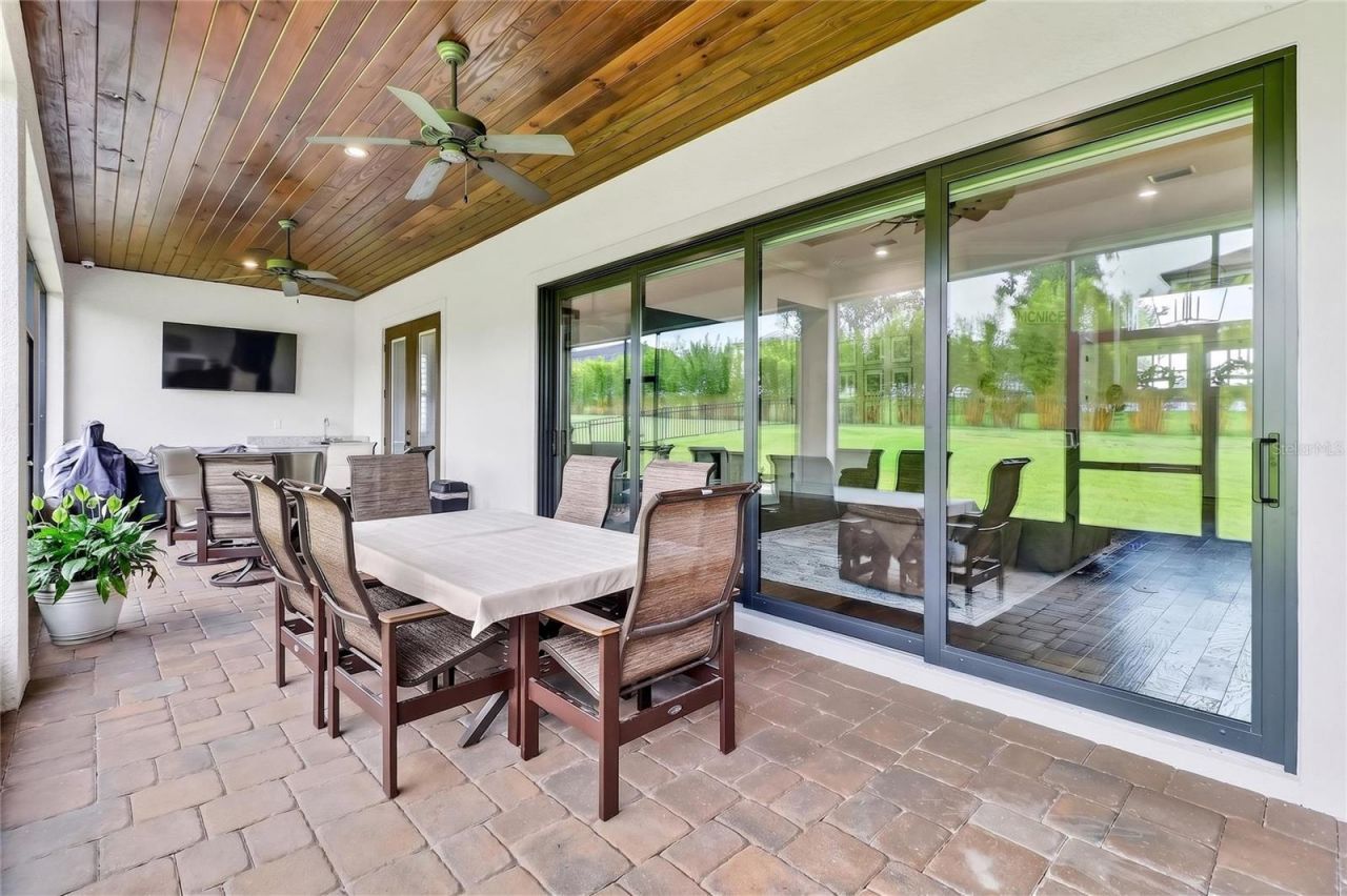 2564 Delphi Woods Circle , Lakeland, FL 33812 Photo