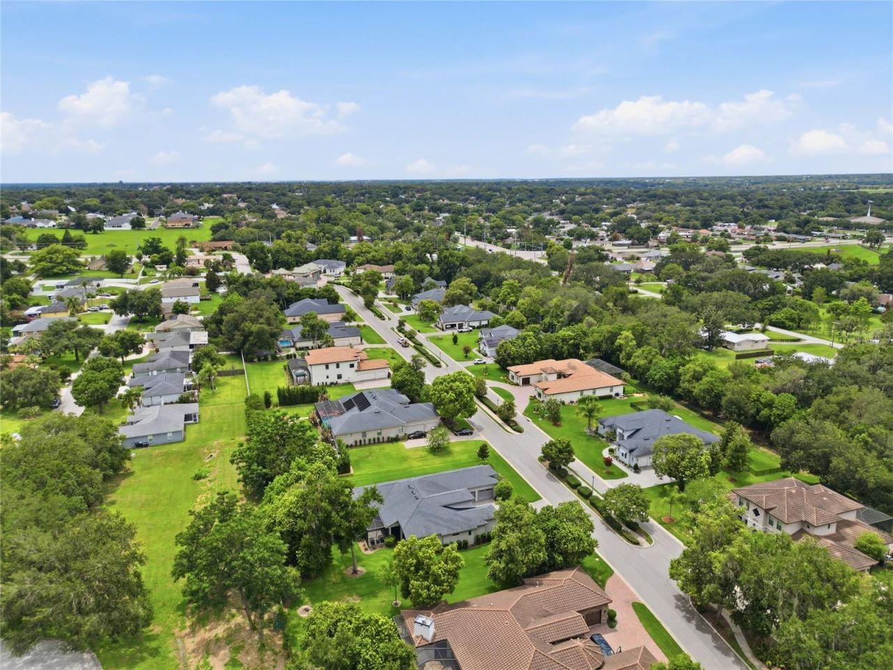 2564 Delphi Woods Circle , Lakeland, FL 33812 Photo