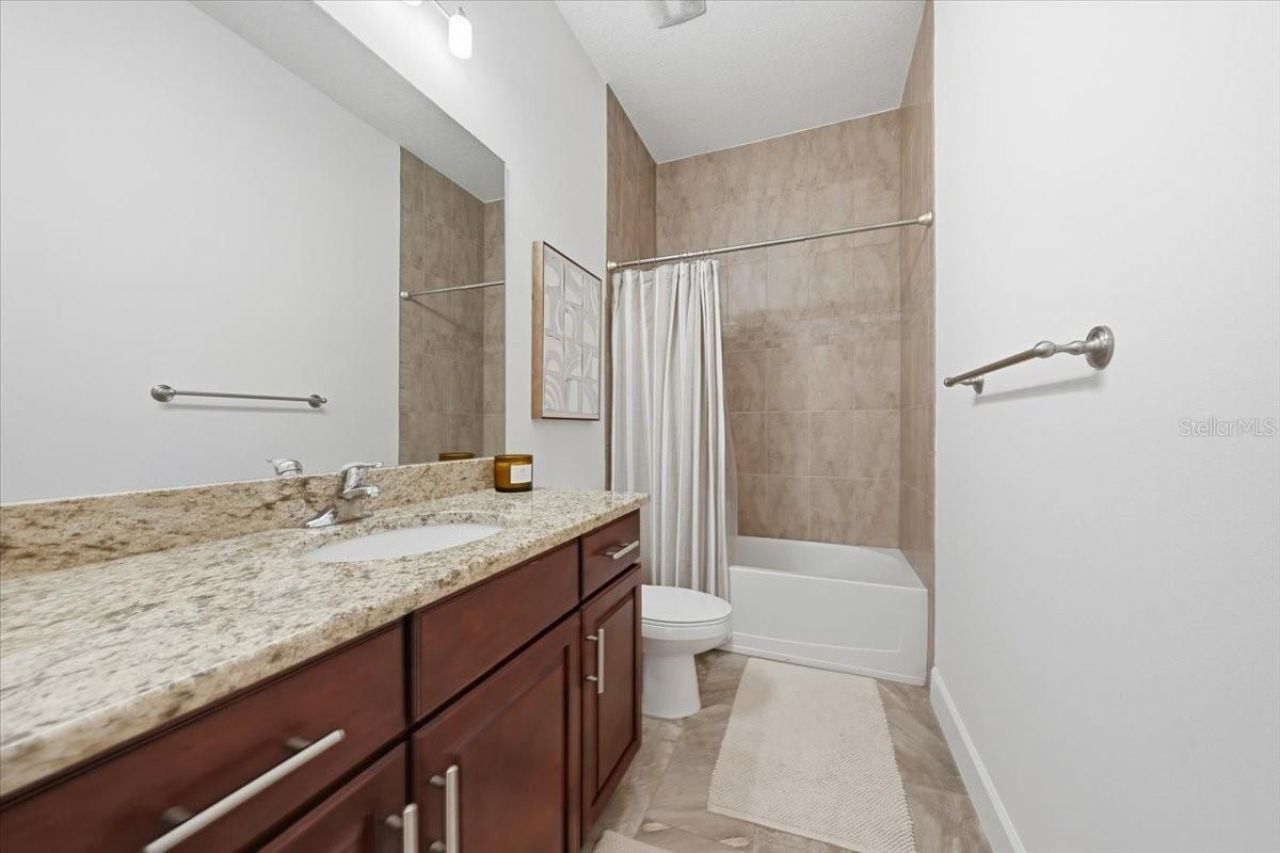 819 Highland Street N, Saint Petersburg, FL 33701 Photo