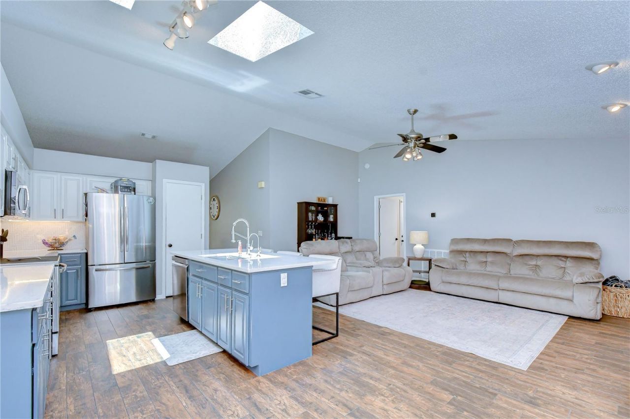 16605 E Course Drive , Tampa, FL 33624 Photo