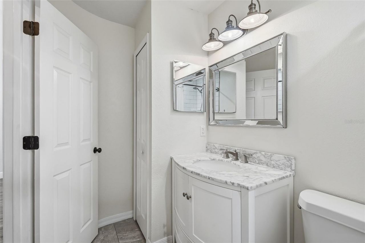 5274 White Sand Circle Ne, Saint Petersburg, FL 33703 Photo