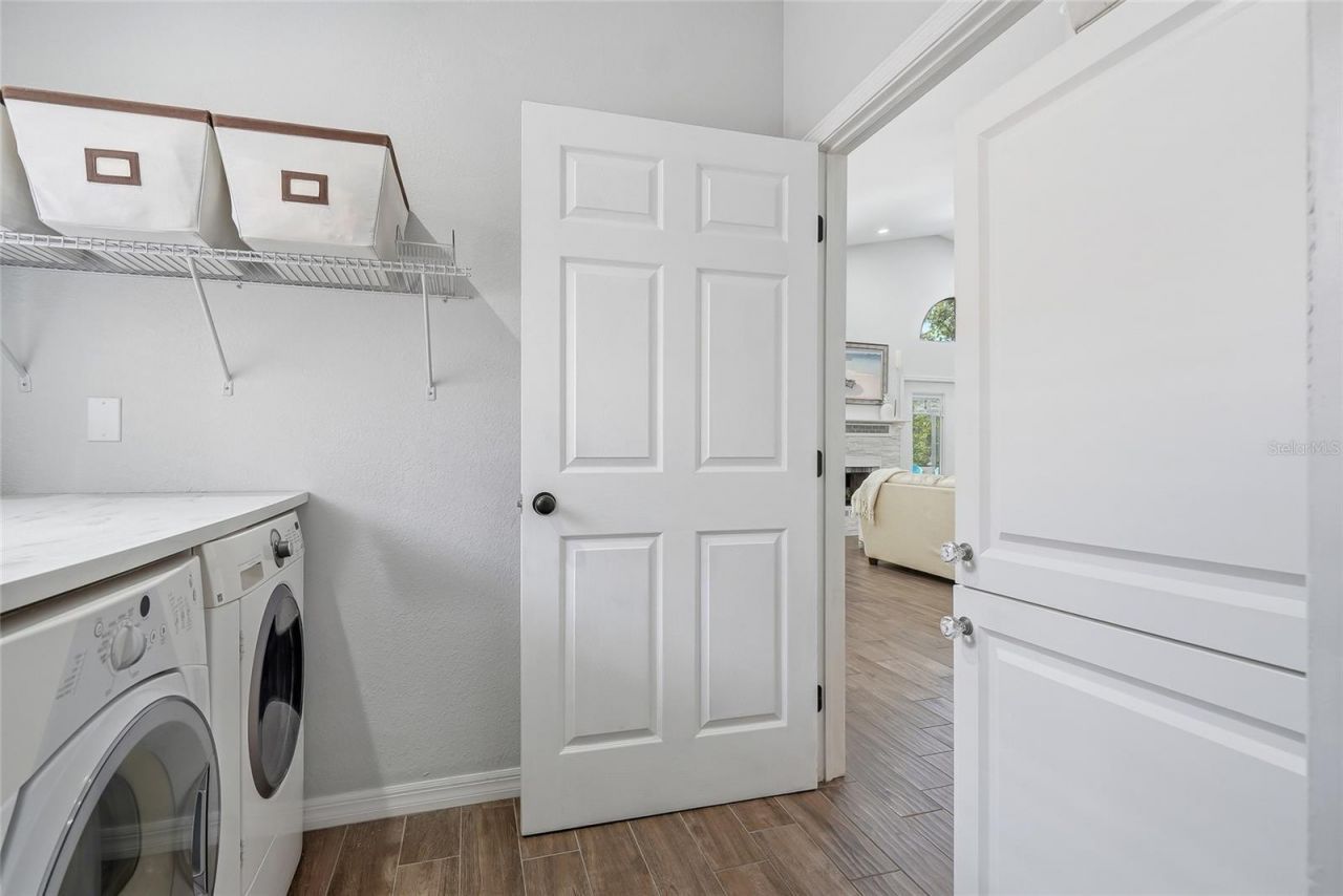 5274 White Sand Circle Ne, Saint Petersburg, FL 33703 Photo