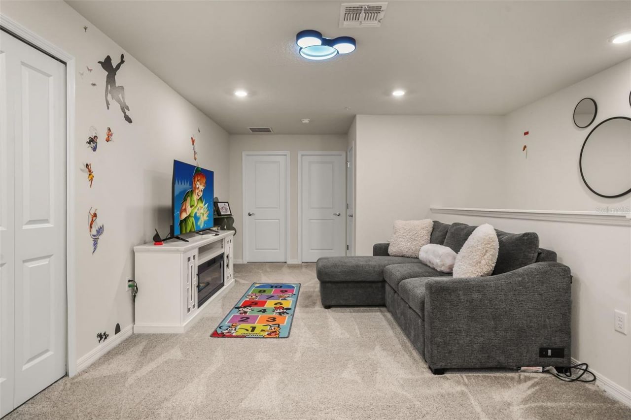 1284 Blue Island Drive, Clermont, FL 34714 Photo