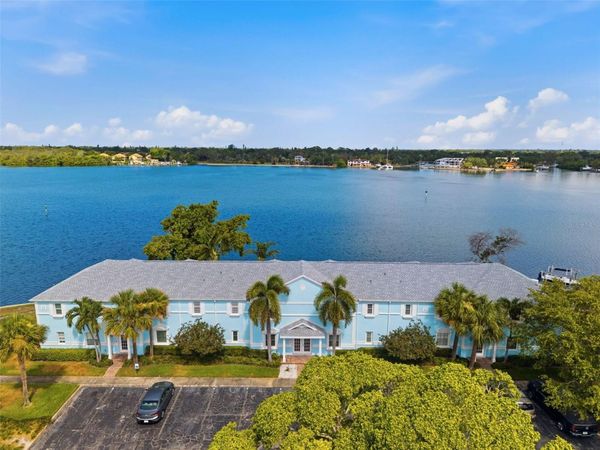5117 SALMON DRIVE SE, Unit B, ST PETERSBURG, FL 33705