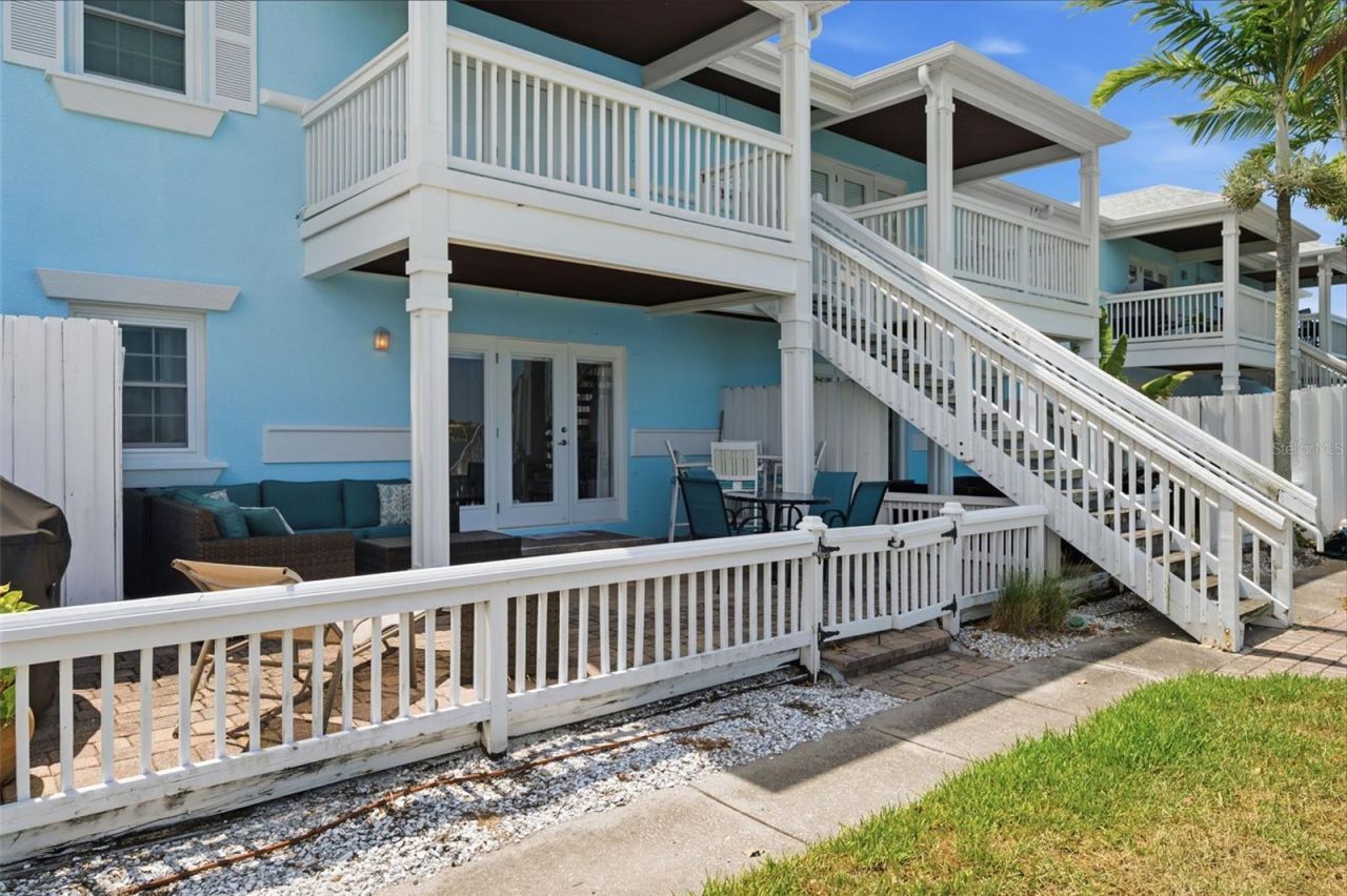 5117 Salmon Drive Se, Unit B, Saint Petersburg, FL 33705 Photo
