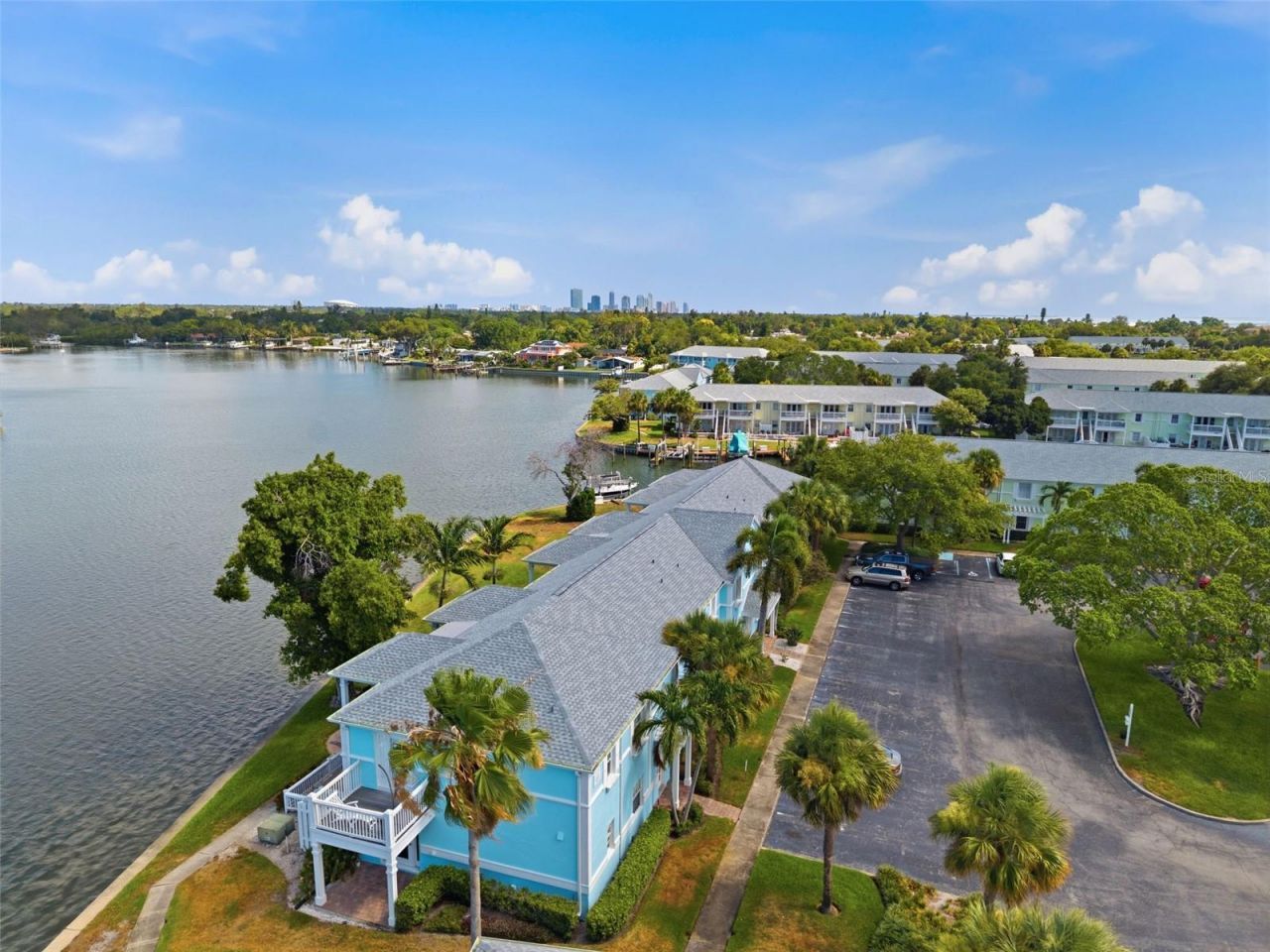 5117 Salmon Drive Se, Unit B, Saint Petersburg, FL 33705 Photo