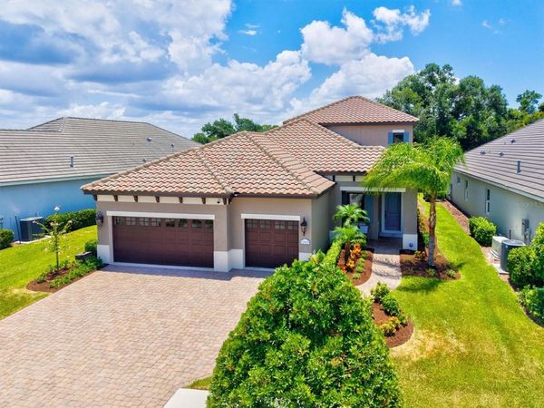11909 HUNTERS CREEK ROAD , VENICE, FL 34293